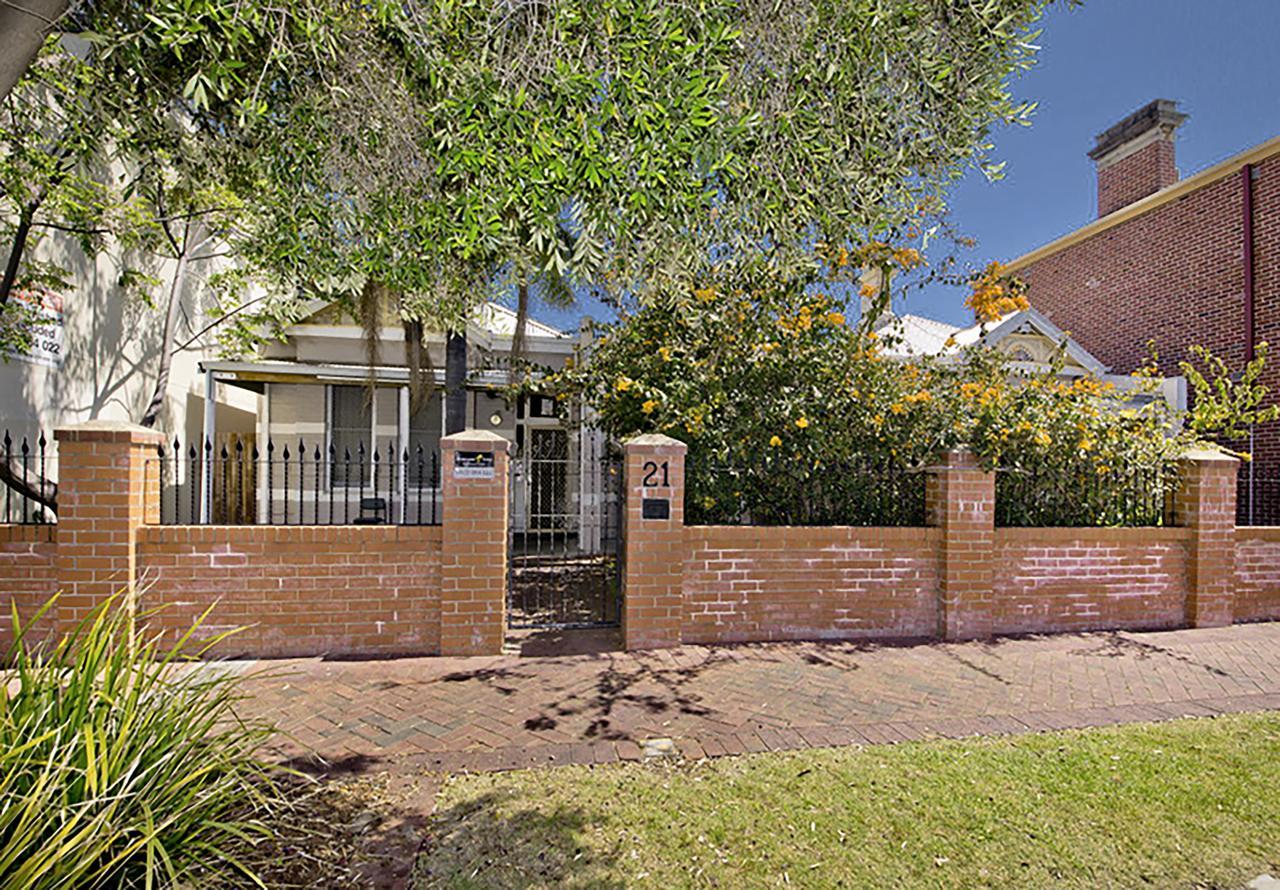 Myozexp Palmerston Lodge Perth Exterior foto