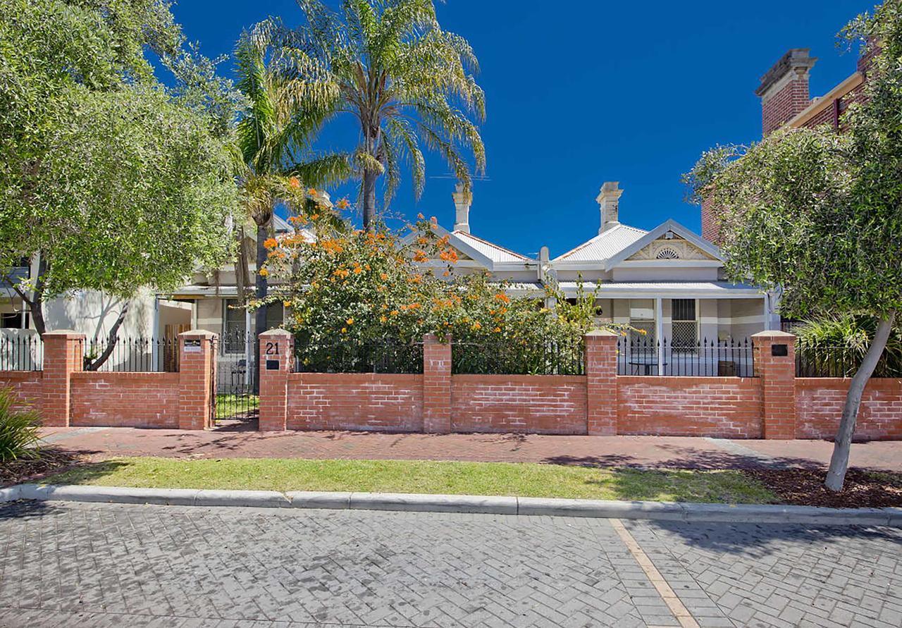 Myozexp Palmerston Lodge Perth Exterior foto